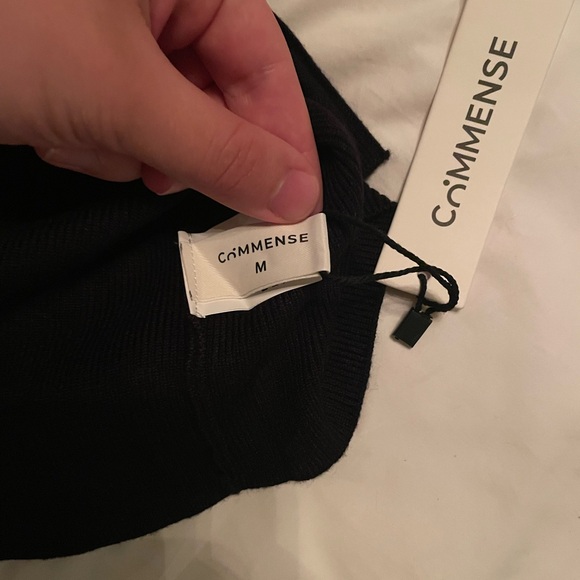 Commense Black V-Neck Sweater Vest- NWT - Picture 6 of 6